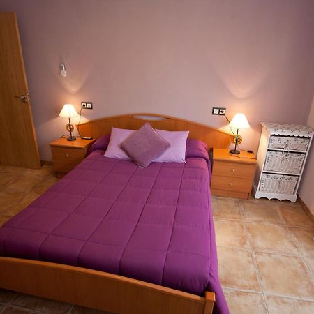 كالاسيت Apartamentos Maribel الغرفة الصورة