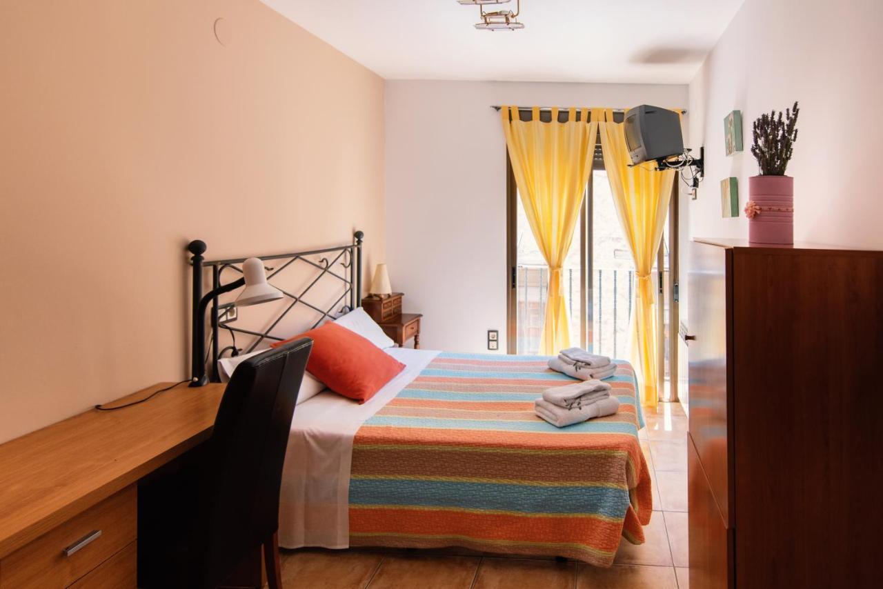 كالاسيت Apartamentos Maribel المظهر الخارجي الصورة