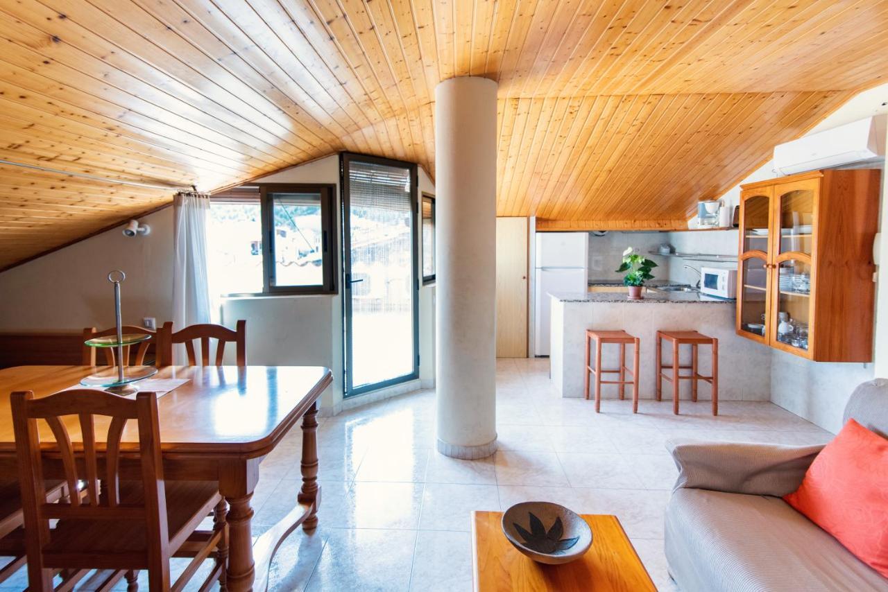 كالاسيت Apartamentos Maribel المظهر الخارجي الصورة