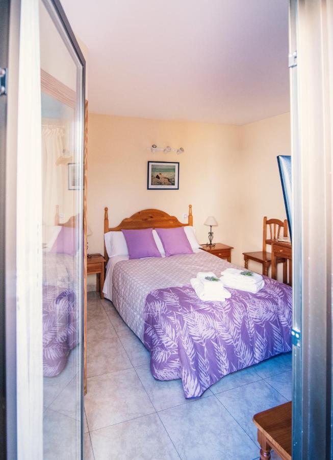 كالاسيت Apartamentos Maribel المظهر الخارجي الصورة