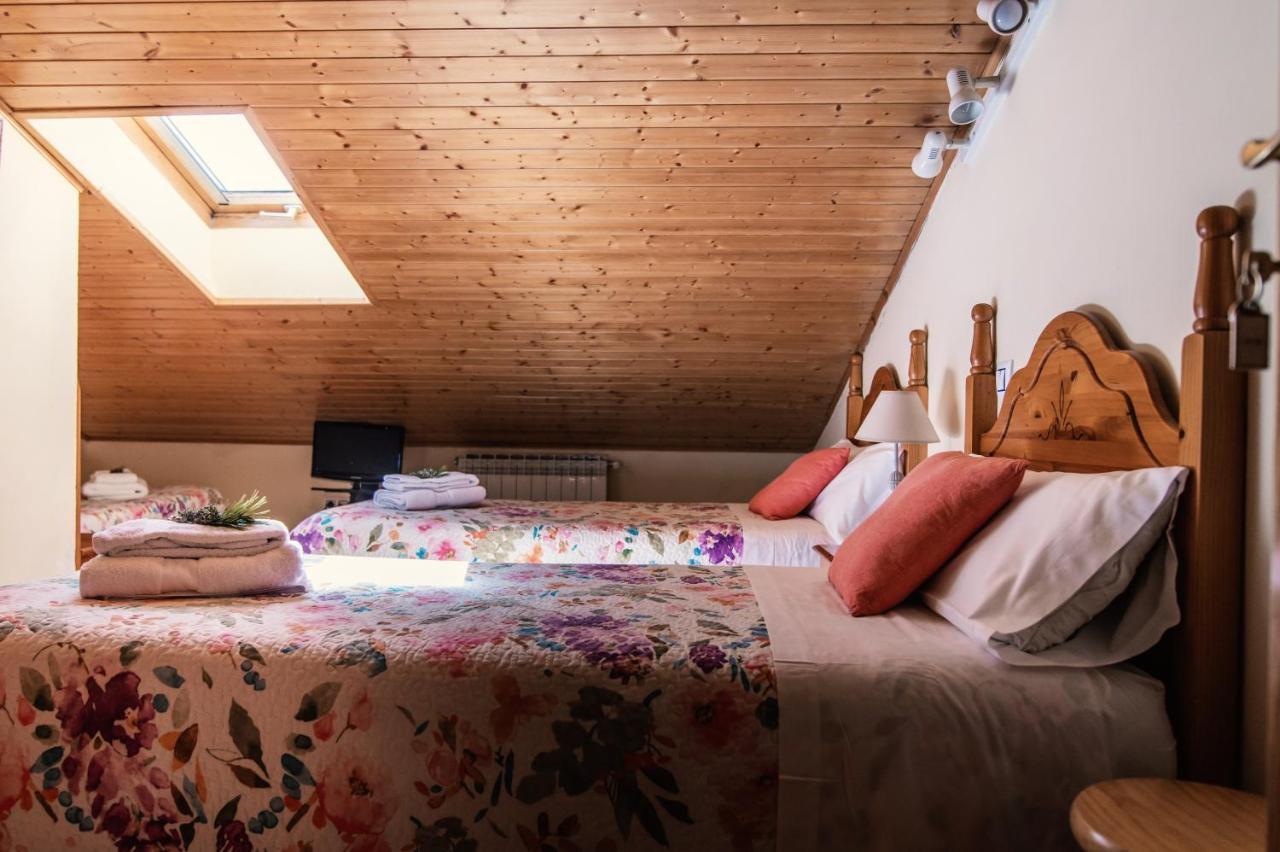 كالاسيت Apartamentos Maribel المظهر الخارجي الصورة